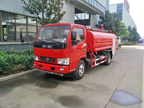 東風(fēng)5噸消防灑水車,5立方消防灑水車