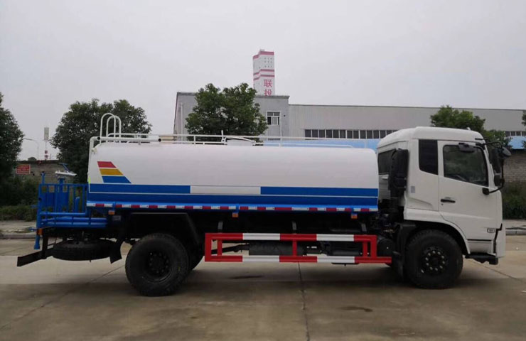 成都灑水車銷售