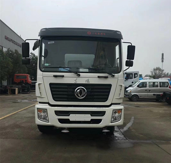 20噸灑水車(chē)銷(xiāo)售，20噸灑水車(chē)價(jià)格，程力20噸灑水車(chē)銷(xiāo)售公司