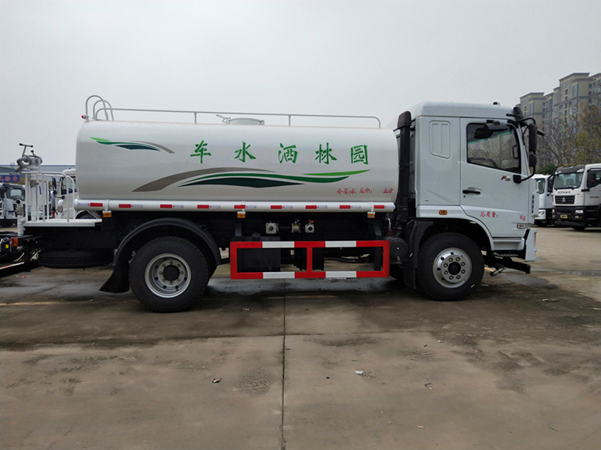 12方灑水車價格多少錢-12方灑水車價格報價-湖北程力