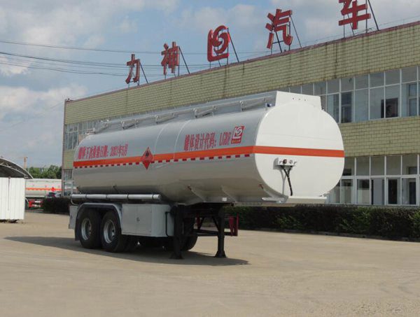 醒獅牌SLS9352GYY型運油半掛車
