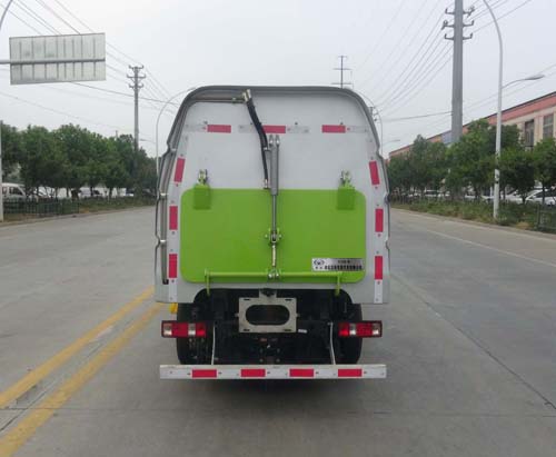 華通牌HCQ5030TSLSC6型掃路車