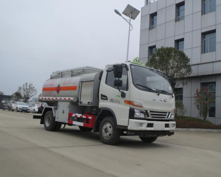 醒獅牌SLS5070GJYJ6型加油車
