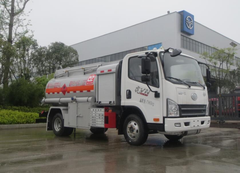 醒獅牌SLS5070GJYC6型加油車