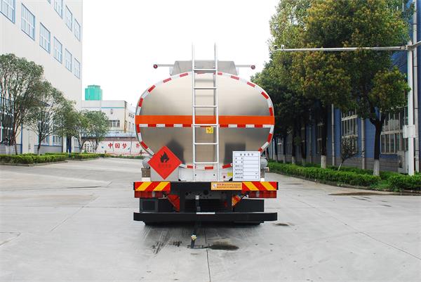 齊星牌QXC5327GYYZ6型鋁合金運油車